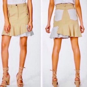 Nicole Miller Ruffle Hem Mini Skirt Tan Size: 0